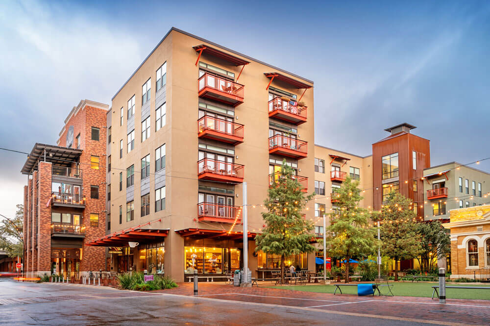 Apartment building with restaurant below